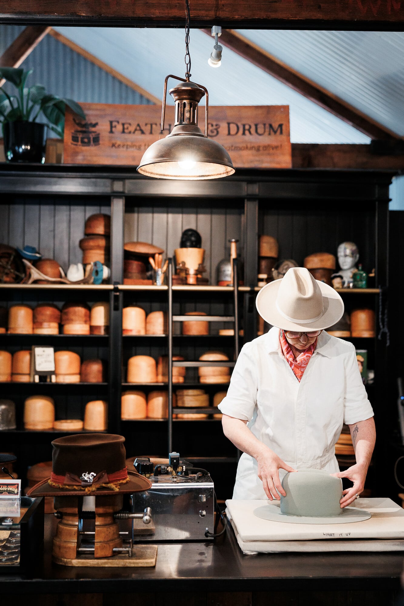 Feather &amp; Drum, Yackandandah